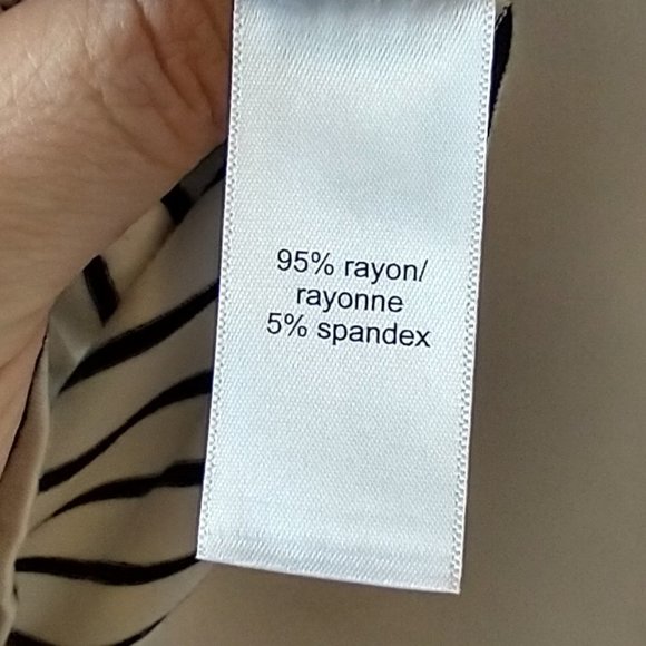 Maurices Tee with Flowered Sleeves - Picture 4 of 5